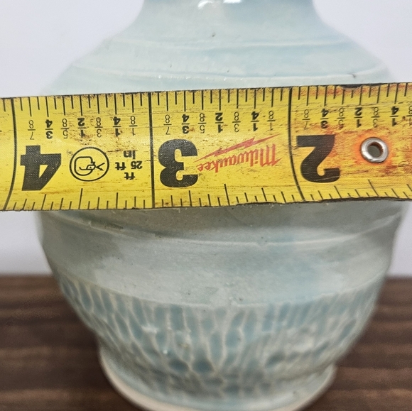 Hand thrown vase Chris Wise - Picture 6 of 6